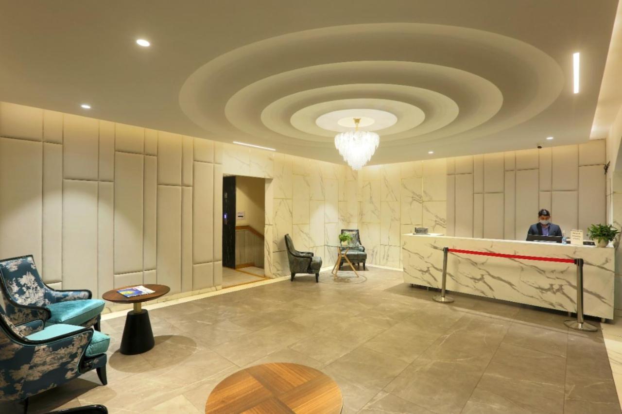 Hotel Lohias Delhi Airport ニューデリー エクステリア 写真